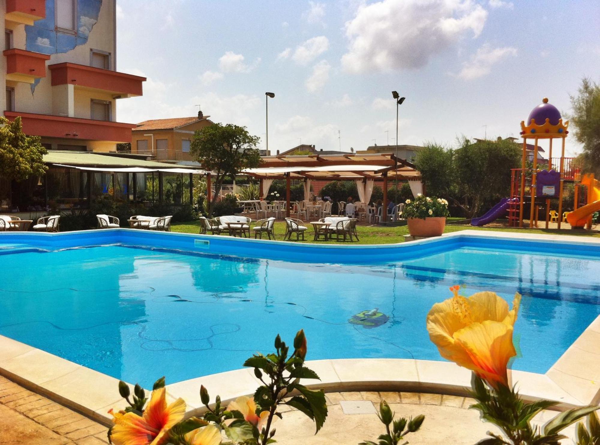 Hotel Corallo Fregenae Dış mekan fotoğraf
