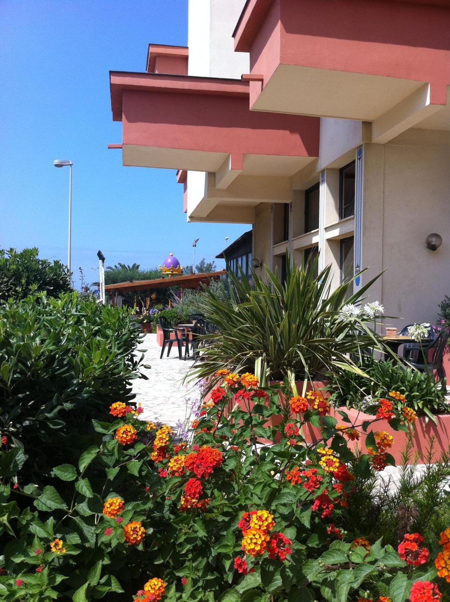 Hotel Corallo Fregenae Dış mekan fotoğraf